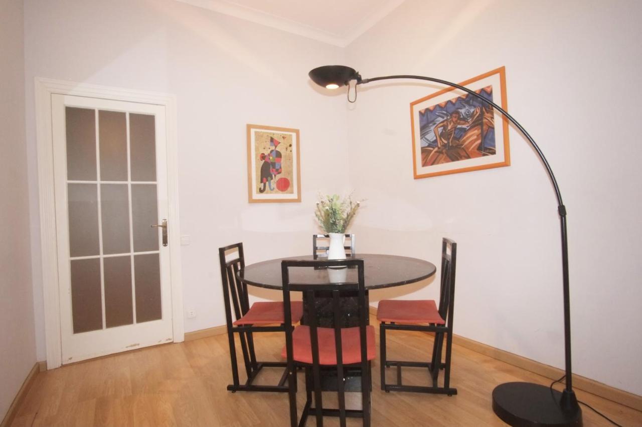 Lovely Apartment At Park Gueell บาร์เซโลนา ภายนอก รูปภาพ